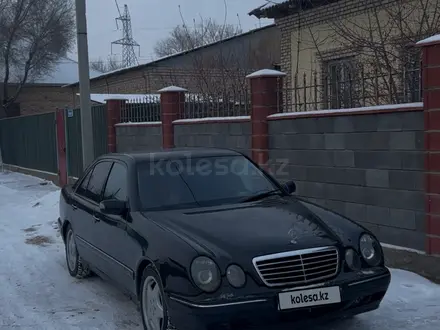 Mercedes-Benz E 200 2000 года за 3 000 000 тг. в Кызылорда