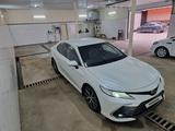 Toyota Camry 2021 года за 20 000 000 тг. в Шымкент – фото 2