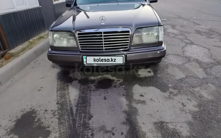 Mercedes-Benz E 220 1994 года за 2 300 000 тг. в Тараз