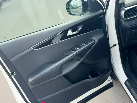 Kia Sorento Premium+ 3.5 2019 года за 11 790 000 тг. в Астана – фото 18