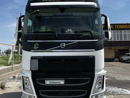 Volvo  FH 2018 года за 46 500 000 тг. в Шымкент – фото 2