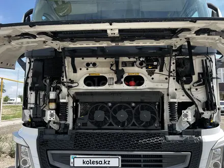 Volvo  FH 2018 года за 46 500 000 тг. в Шымкент – фото 5