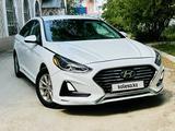 Hyundai Sonata 2018 годаүшін8 300 000 тг. в Актобе – фото 2