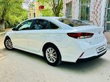 Hyundai Sonata 2018 годаүшін8 300 000 тг. в Актобе – фото 5