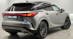 Lexus RX 350 2024 года за 36 000 000 тг. в Алматы – фото 4