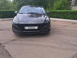 Hyundai Elantra 2021 года за 8 900 000 тг. в Щучинск – фото 2