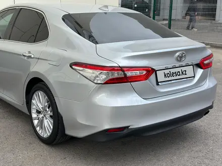 Toyota Camry 2019 года за 13 700 000 тг. в Астана – фото 10