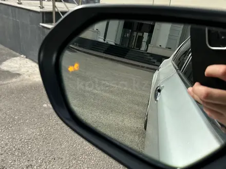Toyota Camry 2019 года за 13 700 000 тг. в Астана – фото 15