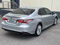 Toyota Camry 2019 года за 13 700 000 тг. в Астана – фото 8
