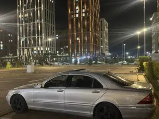 Mercedes-Benz S 320