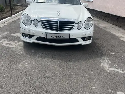 Mercedes-Benz E 320 2004 года за 7 300 000 тг. в Алматы