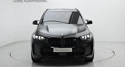 BMW X5 XDrive 40i 2023 года за 39 000 000 тг. в Алматы – фото 2