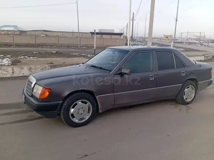 Mercedes-Benz E 280 1993 года за 1 250 000 тг. в Шымкент – фото 3