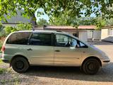 Ford Galaxy 1995 года за 1 700 000 тг. в Алматы – фото 2