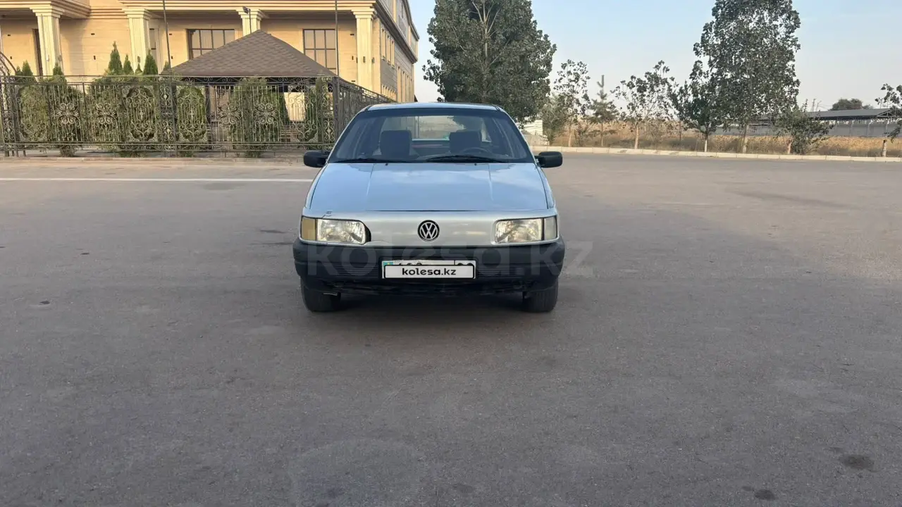 Volkswagen Passat, 1991