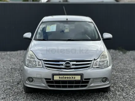 Nissan Almera 2014 года за 4 490 000 тг. в Актобе – фото 2