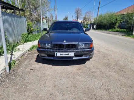BMW 740 1995 года за 4 000 000 тг. в Талдыкорган – фото 6