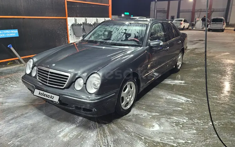 Mercedes-Benz E 320 2001 года за 4 600 000 тг. в Актау