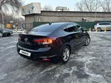 Hyundai Elantra 2018 годаfor7 700 000 тг. в Алматы