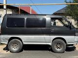 Mitsubishi Delica 1994 годаfor1 600 000 тг. в Алматы – фото 3
