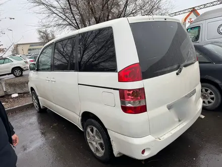 Toyota Noah 2002 года за 3 950 000 тг. в Кордай