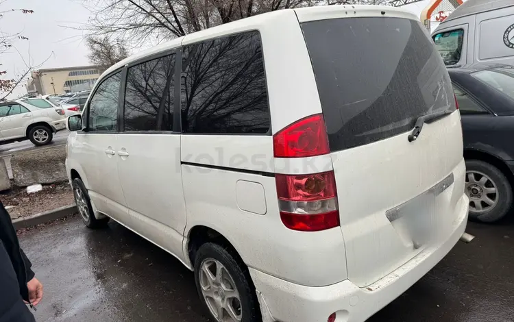 Toyota Noah 2002 года за 3 950 000 тг. в Кордай