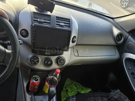 Toyota RAV4 2006 года за 7 100 000 тг. в Астана – фото 20