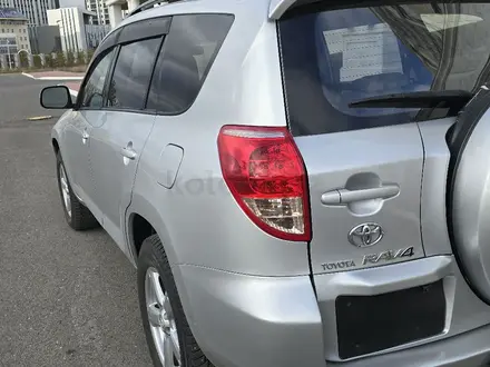 Toyota RAV4 2006 года за 7 100 000 тг. в Астана – фото 4