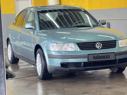 Volkswagen Passat 1999 года за 1 900 000 тг. в Шымкент – фото 2
