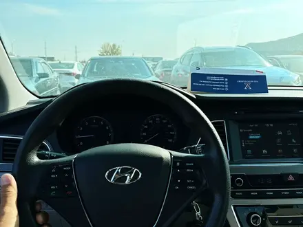 Hyundai Sonata 2016 года за 4 300 000 тг. в Атырау – фото 7