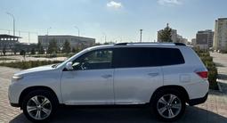 Toyota Highlander 2013 годаfor8 300 000 тг. в Актау – фото 4