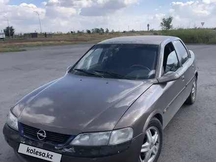 Opel Vectra 1998 года за 600 000 тг. в Караганда – фото 10