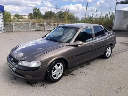 Opel Vectra 1998 года за 600 000 тг. в Караганда – фото 8