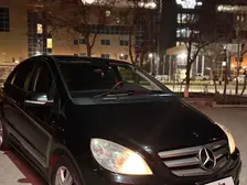Mercedes-Benz B-Class, 2011