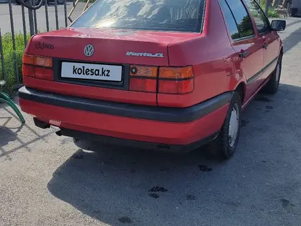 Volkswagen Vento 1992 года за 1 500 000 тг. в Талдыкорган – фото 2