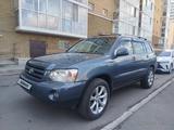 Toyota Highlander 2005 годаүшін6 300 000 тг. в Астана