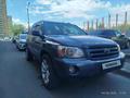 Toyota Highlander 2005 годаүшін6 300 000 тг. в Астана – фото 2