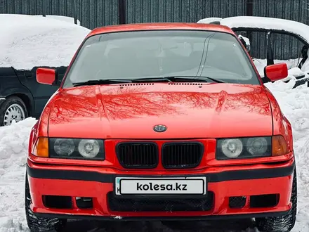 BMW 328 1995 года за 2 900 000 тг. в Караганда – фото 2