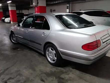 Mercedes-Benz E 230 1996 года за 3 500 000 тг. в Тараз – фото 17