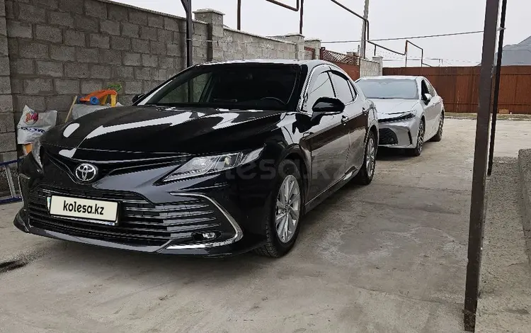 Toyota Camry 2023 года за 16 000 000 тг. в Алматы