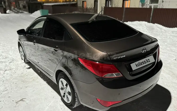 Hyundai Accent 2015 годаfor5 570 000 тг. в Караганда