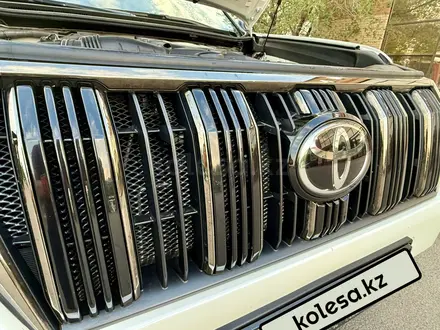Toyota Land Cruiser Prado 2022 года за 32 000 000 тг. в Караганда – фото 10