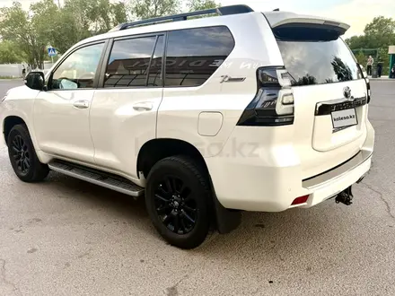Toyota Land Cruiser Prado 2022 года за 32 000 000 тг. в Караганда – фото 3