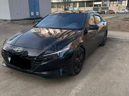 Hyundai Elantra 2021 года за 7 350 000 тг. в Алматы – фото 2