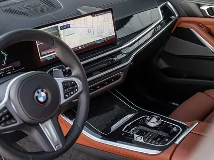 BMW X5 XDrive 40i 2025 года за 75 247 459 тг. в Астана – фото 6