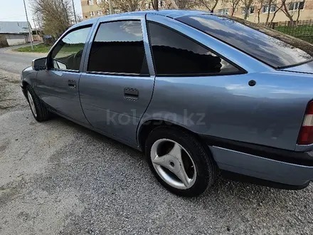 Opel Vectra 1993 года за 1 300 000 тг. в Турара Рыскулова – фото 4