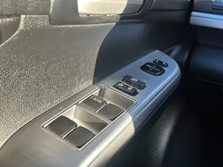 Toyota Camry 2014 года за 7 900 000 тг. в Актобе – фото 16