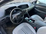 Hyundai Sonata 2020 года за 6 500 000 тг. в Актау – фото 5