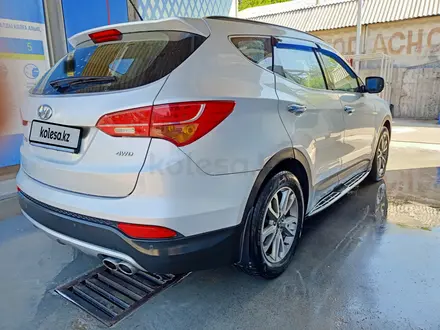 Hyundai Santa Fe 2014 года за 9 100 000 тг. в Алматы – фото 2