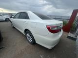 Toyota Camry 2015 года за 9 690 000 тг. в Астана – фото 2